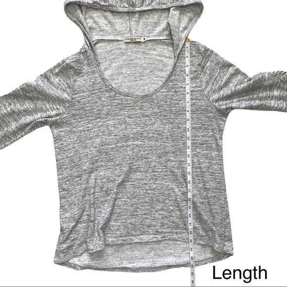 Chance or Fate Crochet Sleeve Gray Hooded Sweatshirt Shirt Size Medium - Picture 14 of 16